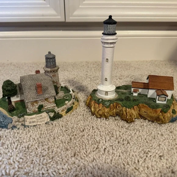 Harbour Lights Lighthouse Bundle of 14